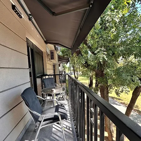 Konaciste U Carstvu アパート *